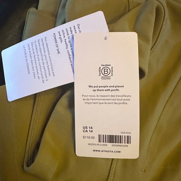 NWT Women's Athleta Headlands Hybrid Cargo Tight, Size 14 - Picture 11 of 12